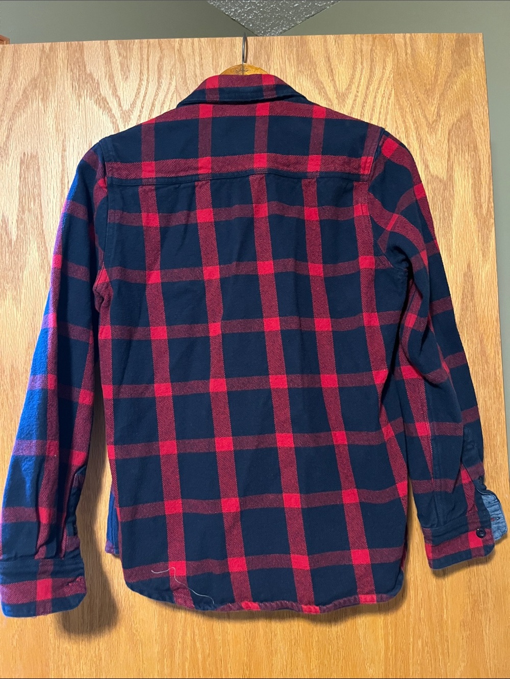 SOTA Women's Red and Navy Plaid Flannel Shirt - Picture 11 of 11